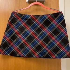 📚 ZARA Tartan/Plaid Mini